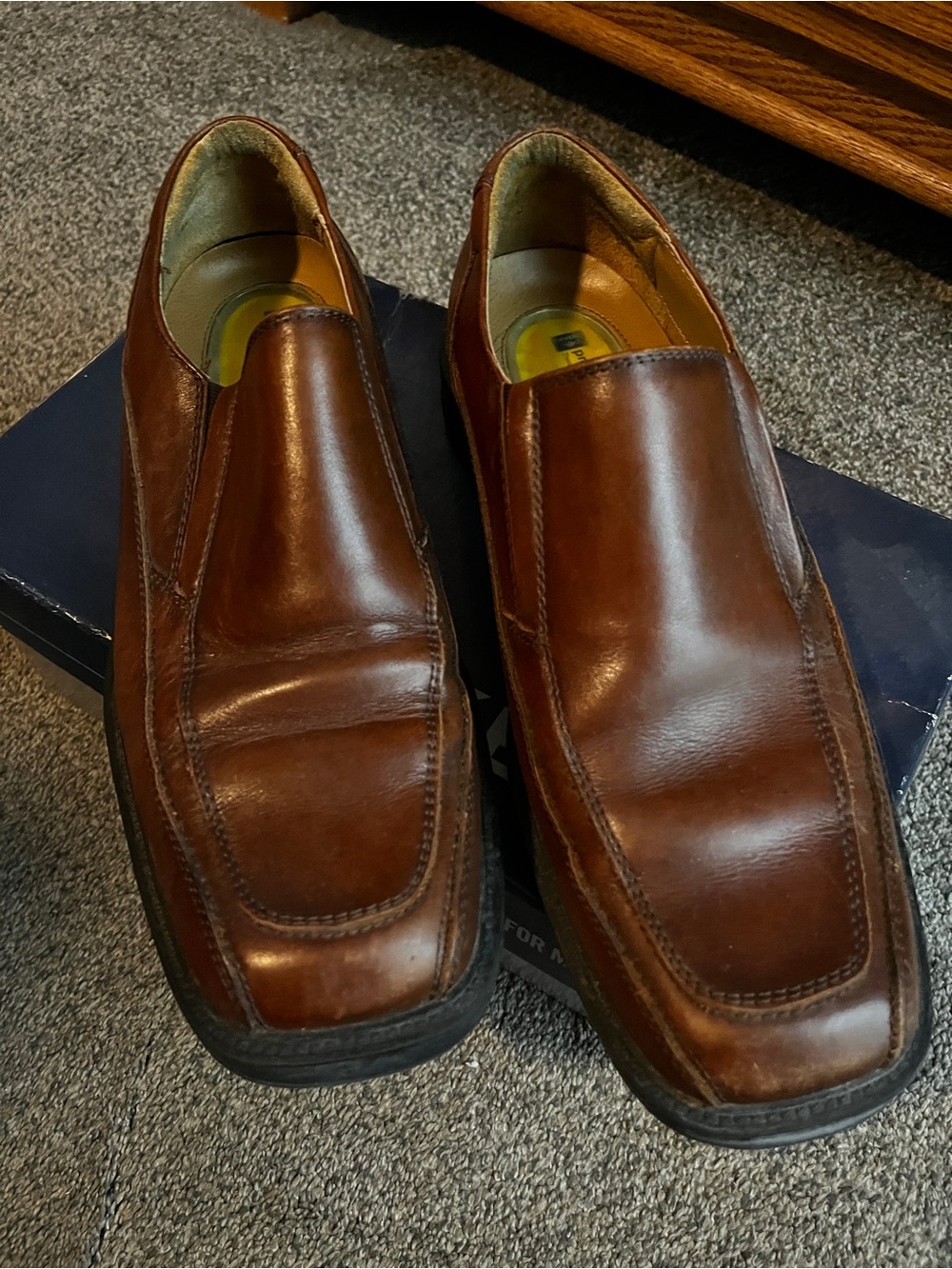 Dockers Men's Brown Leather Slip-On Loafers